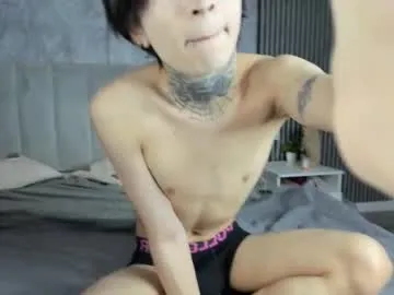 JulyWood – webcam model profile photo Image 18