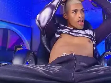 Lililth_Capri77 – webcam model profile photo Image 17