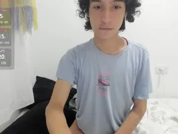 SashaShin – webcam model profile photo Image 3