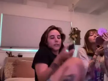 LiaSinclair – webcam model profile photo Image 3