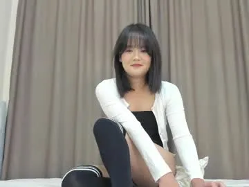 belllbonniie – webcam model profile photo Image 10