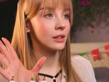 CassieGil – webcam model profile photo Image 16