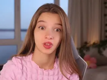 Alikams – webcam model profile photo Image 16