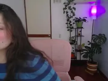 SkyLumen – webcam model profile photo Image 15