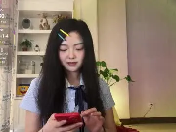 CassieGil – webcam model profile photo Image 10