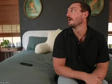 EsmeBrowm – webcam model profile photo Image 18