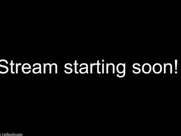 EsmeBrowm – webcam model profile photo Image 6