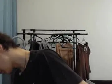 LunnaNoir – webcam model profile photo Image 3