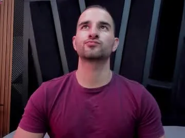 MartinaGucci – webcam model profile photo Image 17