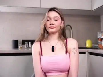 feliciahardon – webcam model profile photo Image 18