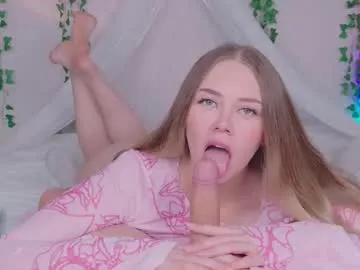 Maxinekinky – webcam model profile photo Image 18