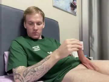 YaraDavis – webcam model profile photo Image 2