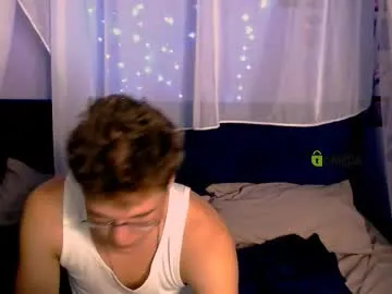 Emmy_Foxx – webcam model profile photo Image 13