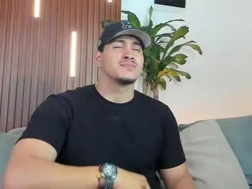 Adelle_Vixen – webcam model profile photo Image 2