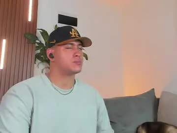 Adelle_Vixen – webcam model profile photo Image 9