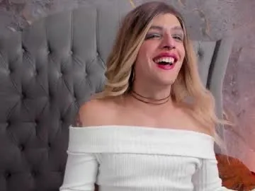 Amida_Chris – webcam model profile photo Image 16