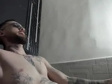 LauraFord – webcam model profile photo Image 4