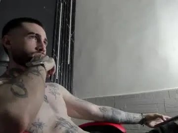 LauraFord – webcam model profile photo Image 8