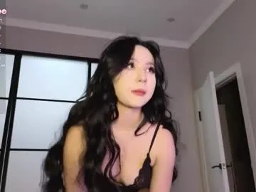 Victoria__Queen – webcam model profile photo Image 14