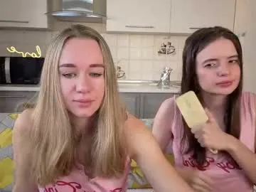 AudreySpanksFuck- – webcam model profile photo Image 18