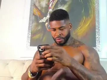 LyraCarvajal – webcam model profile photo Image 2