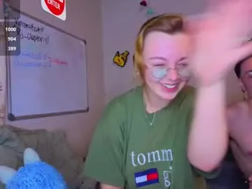 TeenieMarie – webcam model profile photo Image 10