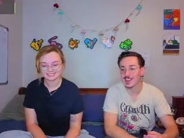 TeenieMarie – webcam model profile photo Image 18