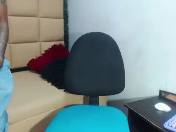 AmyBelmontt – webcam model profile photo Image 7