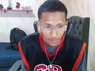 AmyBelmontt – webcam model profile photo Image 8