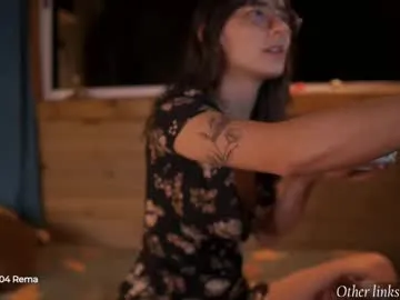 SienaCruz – webcam model profile photo Image 17