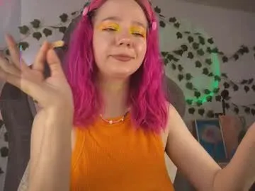 CassieGil – webcam model profile photo Image 14