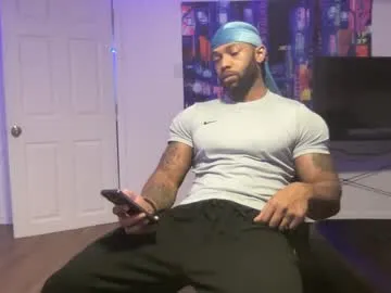 AmyBelmontt – webcam model profile photo Image 9