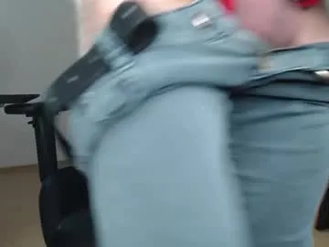 GiaMazzon – webcam model profile photo Image 12