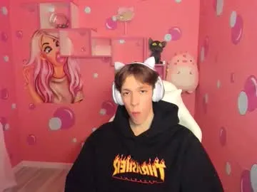 EmilyWeston – webcam model profile photo Image 2