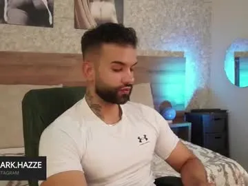 paroncho – webcam model profile photo Image 6