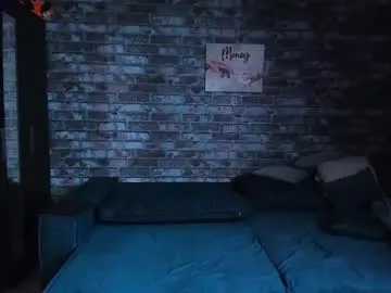 AntonioWest – webcam model profile photo Image 8