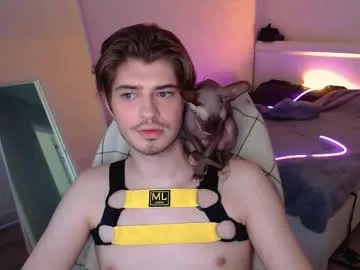 Chadfla – webcam model profile photo Image 3