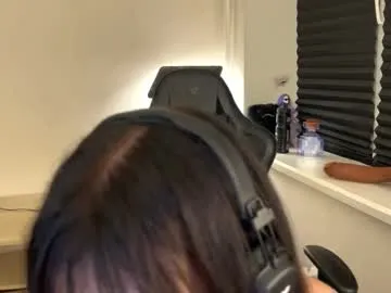 Daphne_Beaumont – webcam model profile photo Image 18