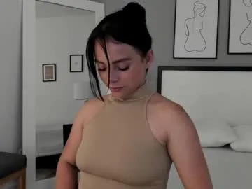 SkyLumen – webcam model profile photo Image 7