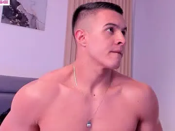 PaulinaSwift – webcam model profile photo Image 13