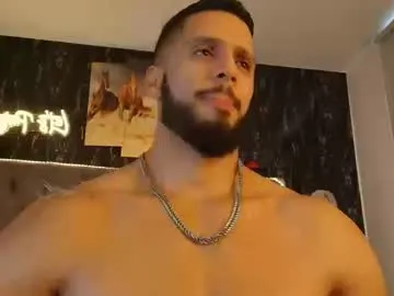 NikkiBea – webcam model profile photo Image 17