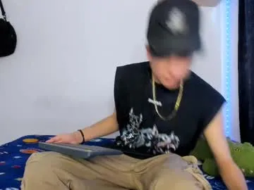 DominantAlex18 – webcam model profile photo Image 6