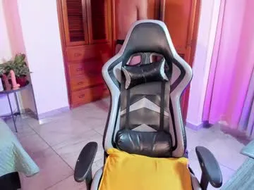 Donovan_Desmond – webcam model profile photo Image 10