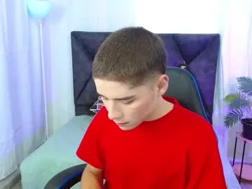 AmyBelmontt – webcam model profile photo Image 4