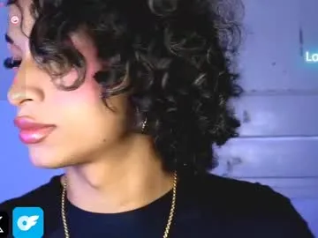 crystalclearstud – webcam model profile photo Image 11