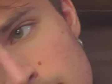 ZoeMurphy – webcam model profile photo Image 5