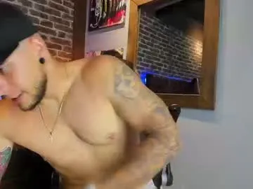 Maxinekinky – webcam model profile photo Image 17