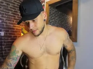 Maxinekinky – webcam model profile photo Image 18