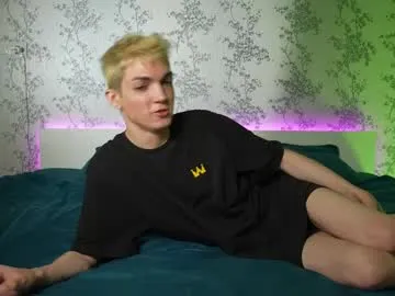 MoniLing – webcam model profile photo Image 5