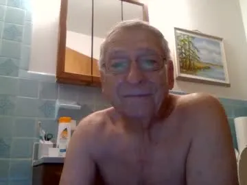 IvySalazar – webcam model profile photo Image 16